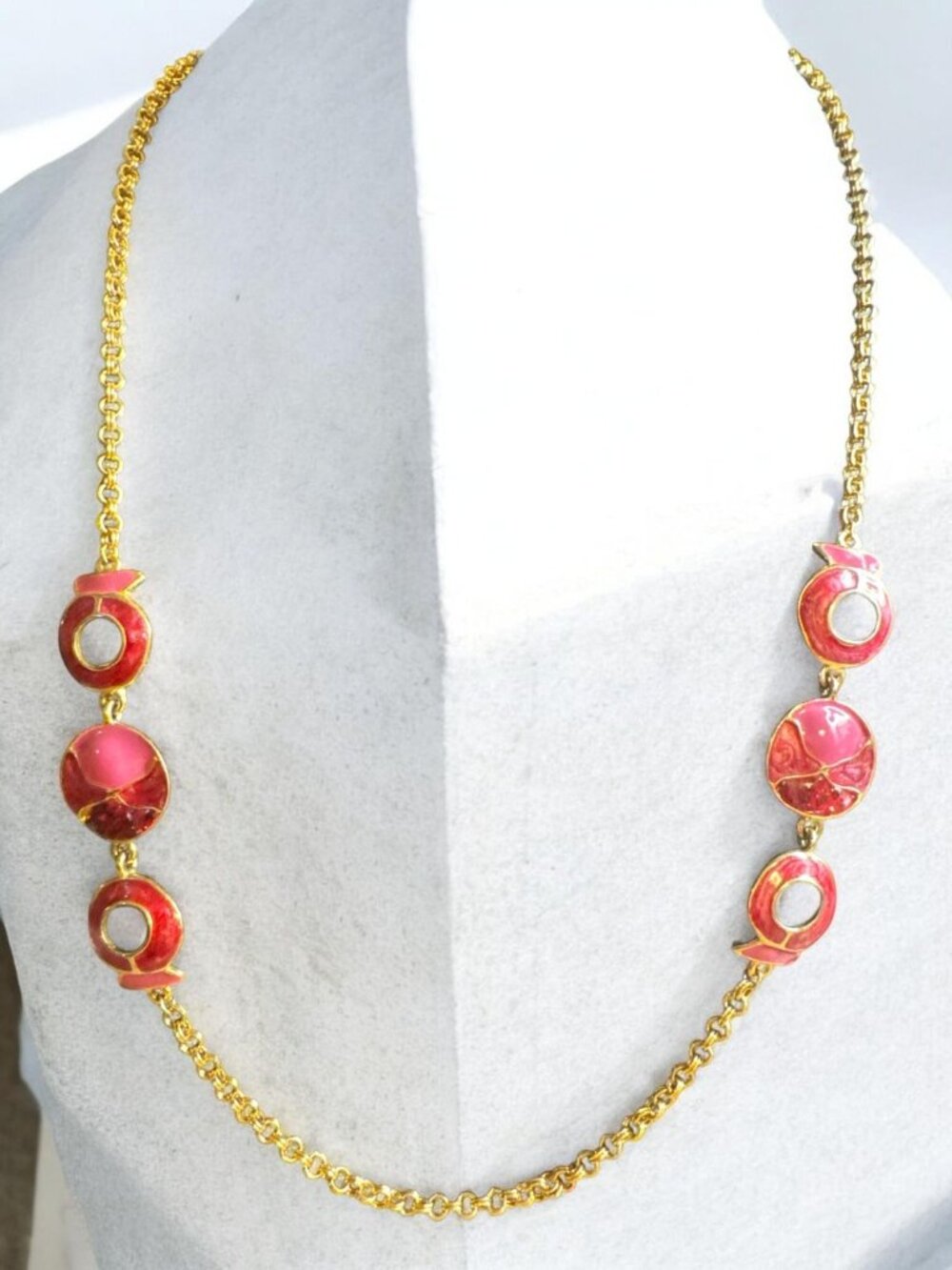 Vintage Gold-Tone Necklace With Red Enamel Accents & Circular Pendant Design